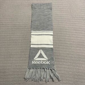 Reebok Rally Scarf With Logo Gray Unisex Athletic Grey
